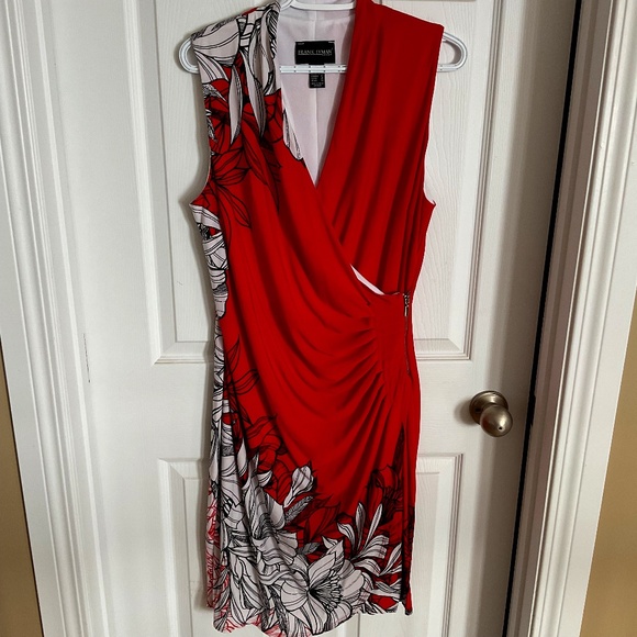 Frank Lyman, flattering ruched waist, size 12 - Picture 1 of 8